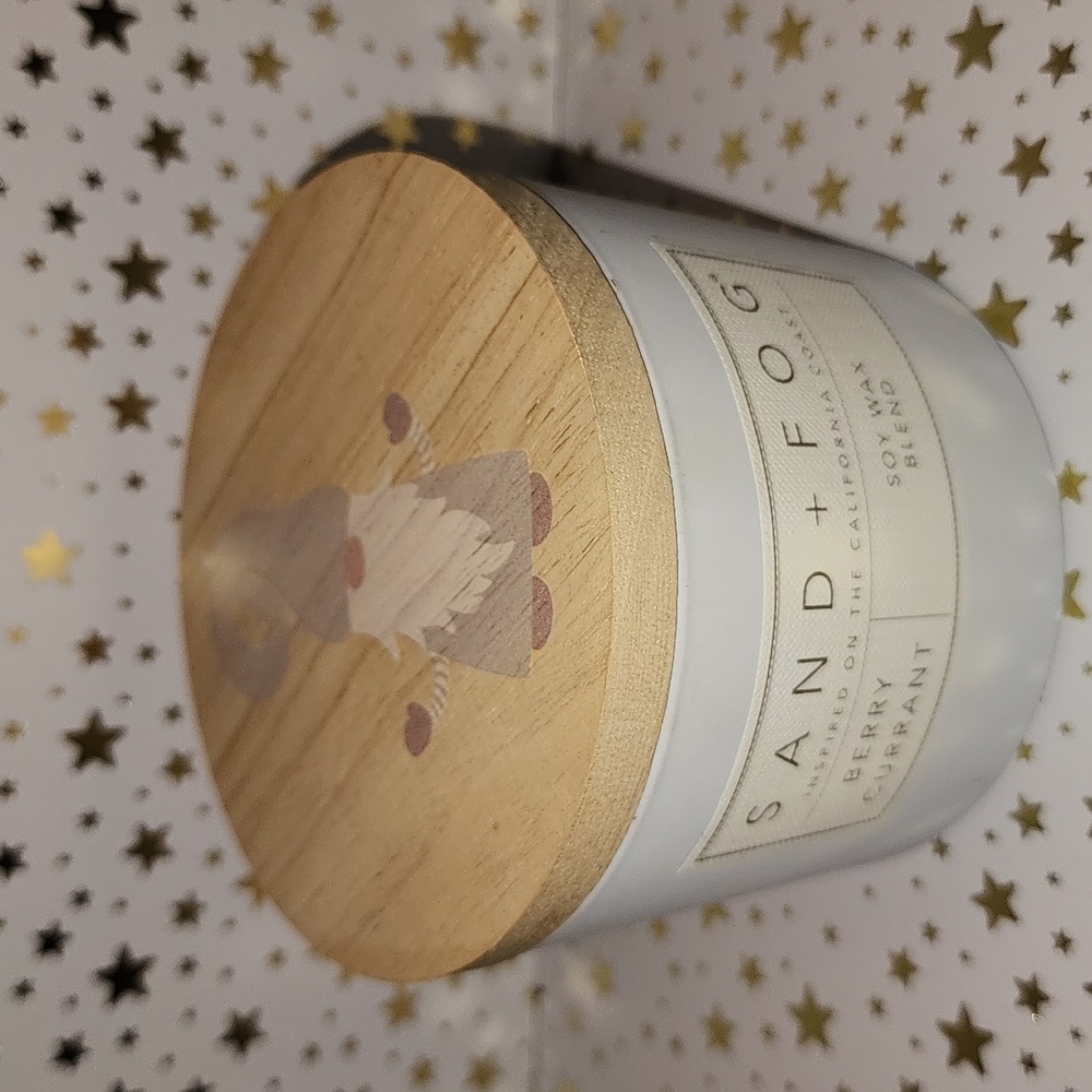New Sand + Fog Berry Currant Soy Wax Blend Candle